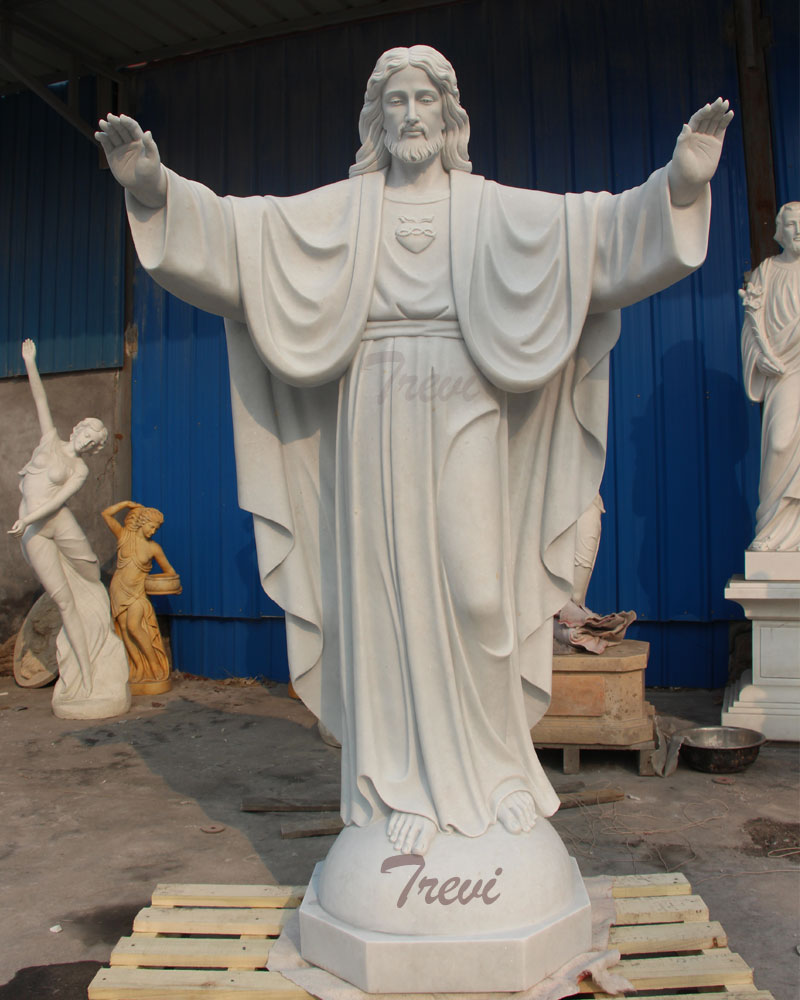 Scared heart of Jesus christ garden statues details