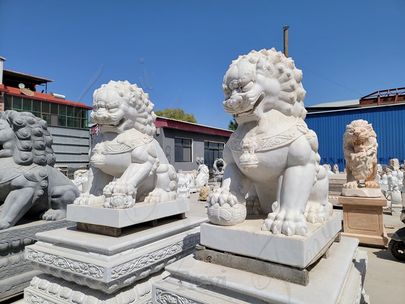 Outdoor White Chinese Marble Lion Statue for Sale MOKK-117